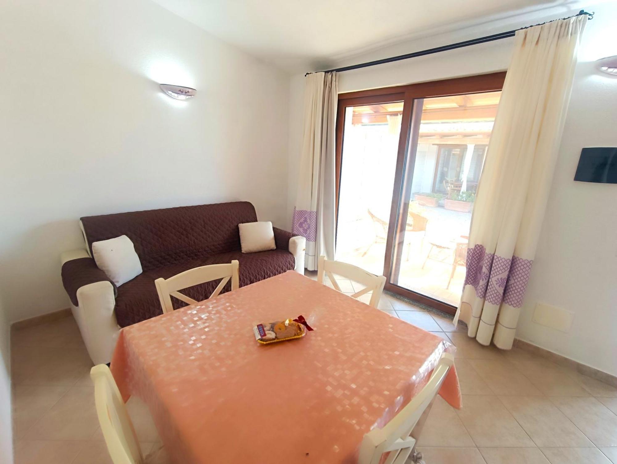 Case Vacanze Nioleo - Apartments And Pool Siniscola Bagian luar foto