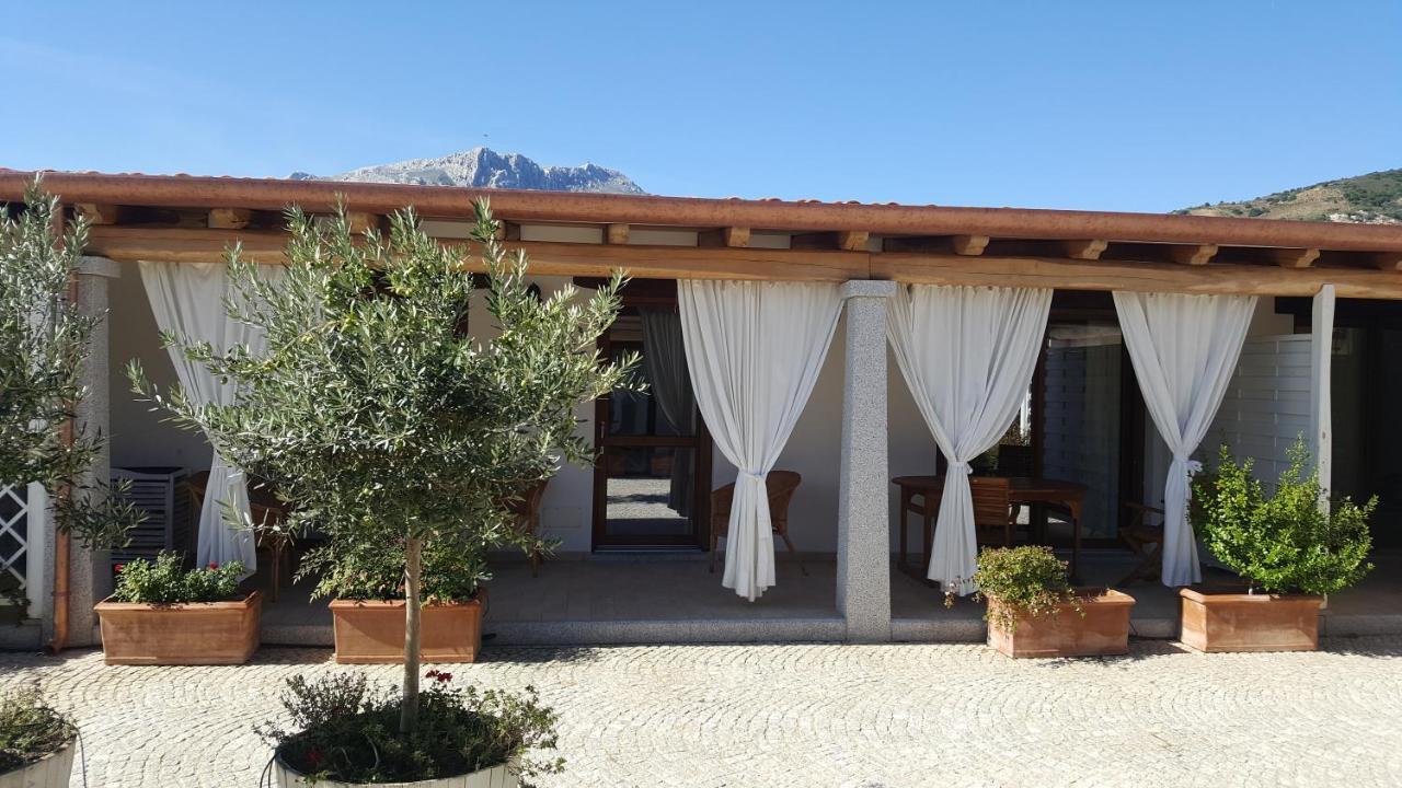 Case Vacanze Nioleo - Apartments And Pool Siniscola Bagian luar foto